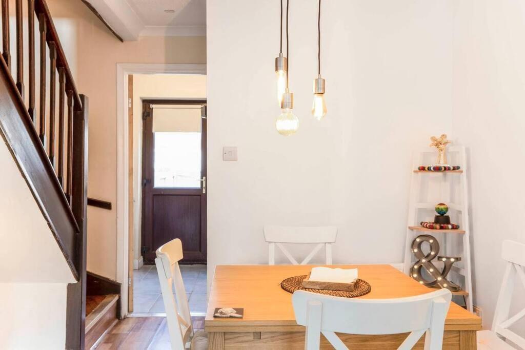 Quiet & Secluded St Albans House Villa Екстериор снимка