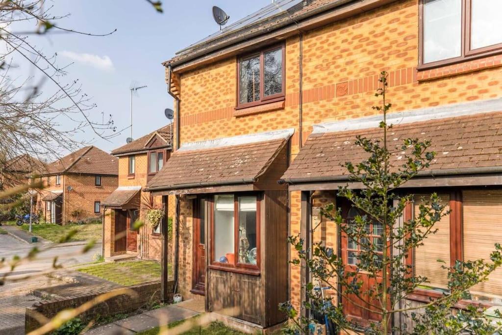 Quiet & Secluded St Albans House Villa Екстериор снимка