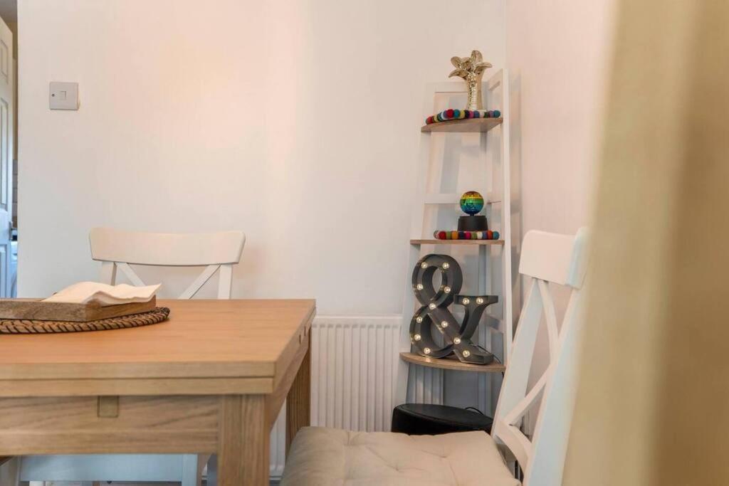 Quiet & Secluded St Albans House Villa Екстериор снимка
