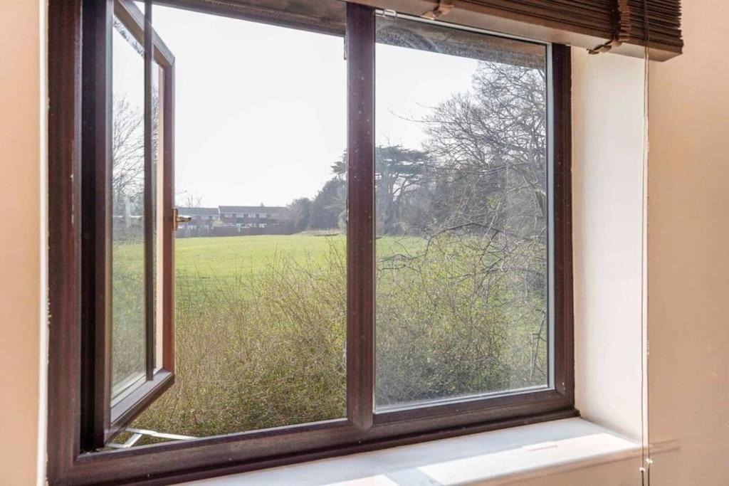 Quiet & Secluded St Albans House Villa Екстериор снимка