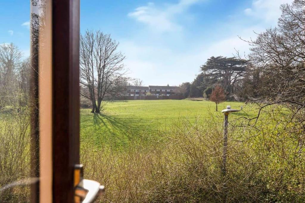 Quiet & Secluded St Albans House Villa Екстериор снимка