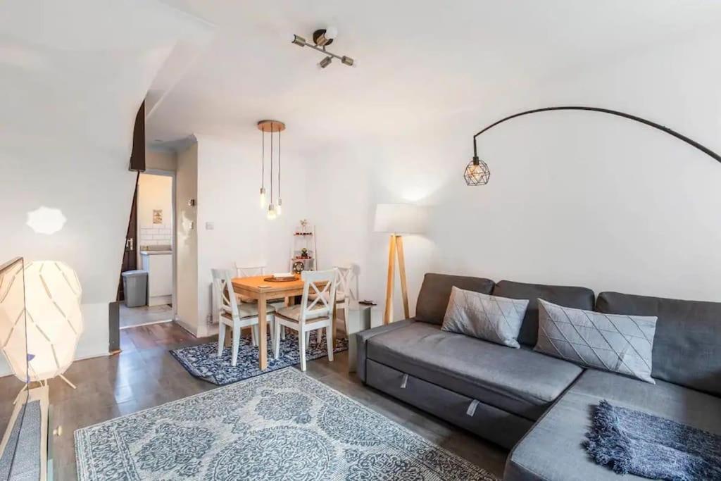 Quiet & Secluded St Albans House Villa Екстериор снимка